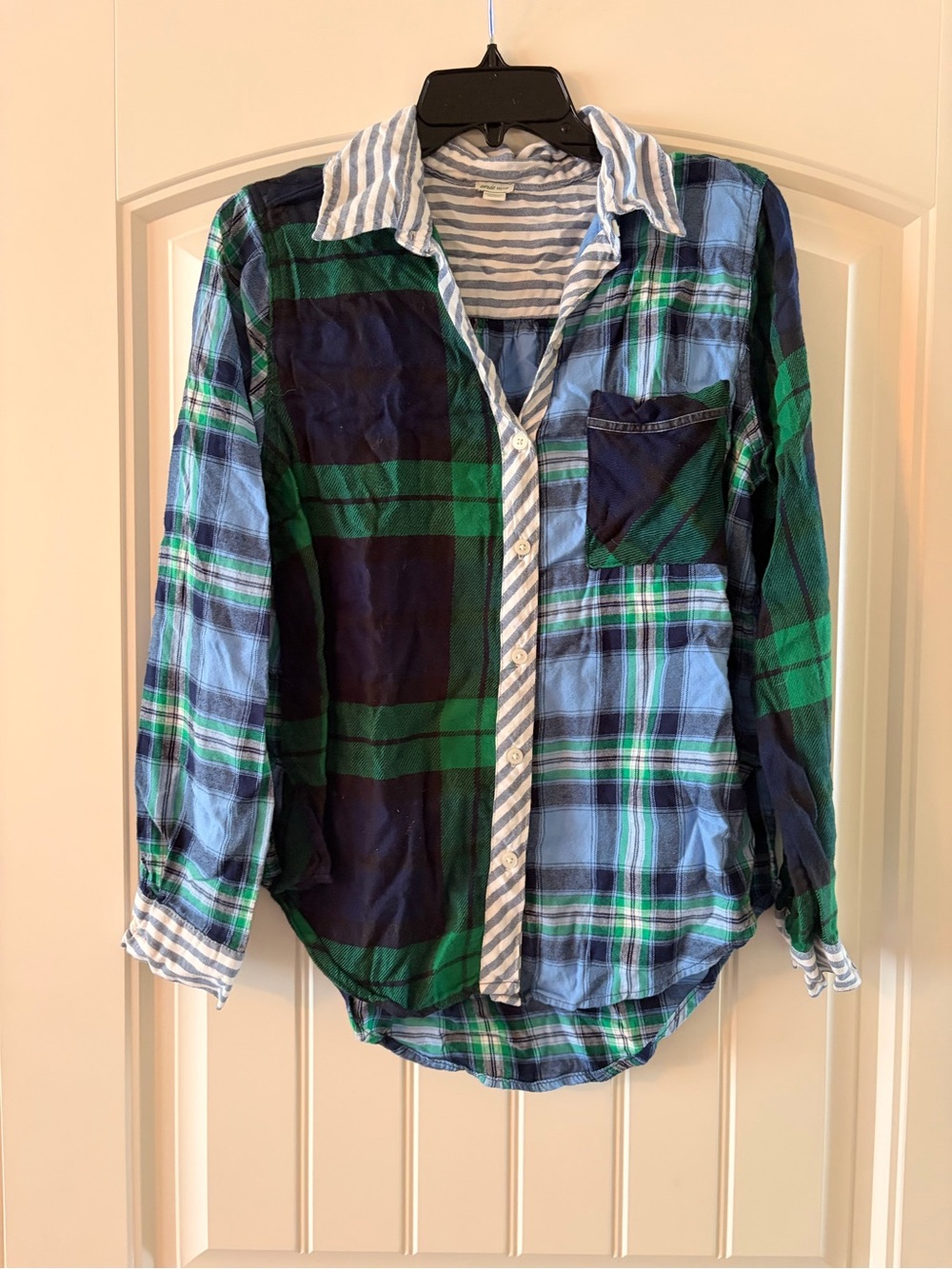 aerie Blue and Green Plaid Button-Down Shirt